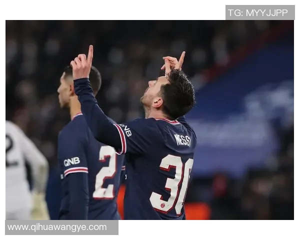 利物浦主场迎战阿贾克斯展开激烈对决争夺欧冠小组出线资格